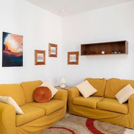 Modern 2Br Apartment Close To Sea, In The Heart Of Sliema Esterno foto