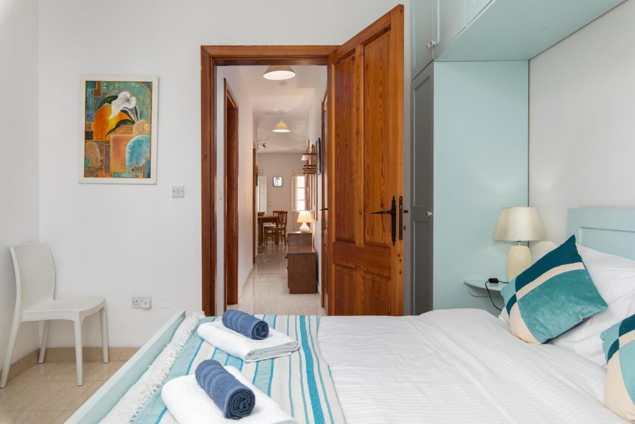 Modern 2Br Apartment Close To Sea, In The Heart Of Sliema Esterno foto